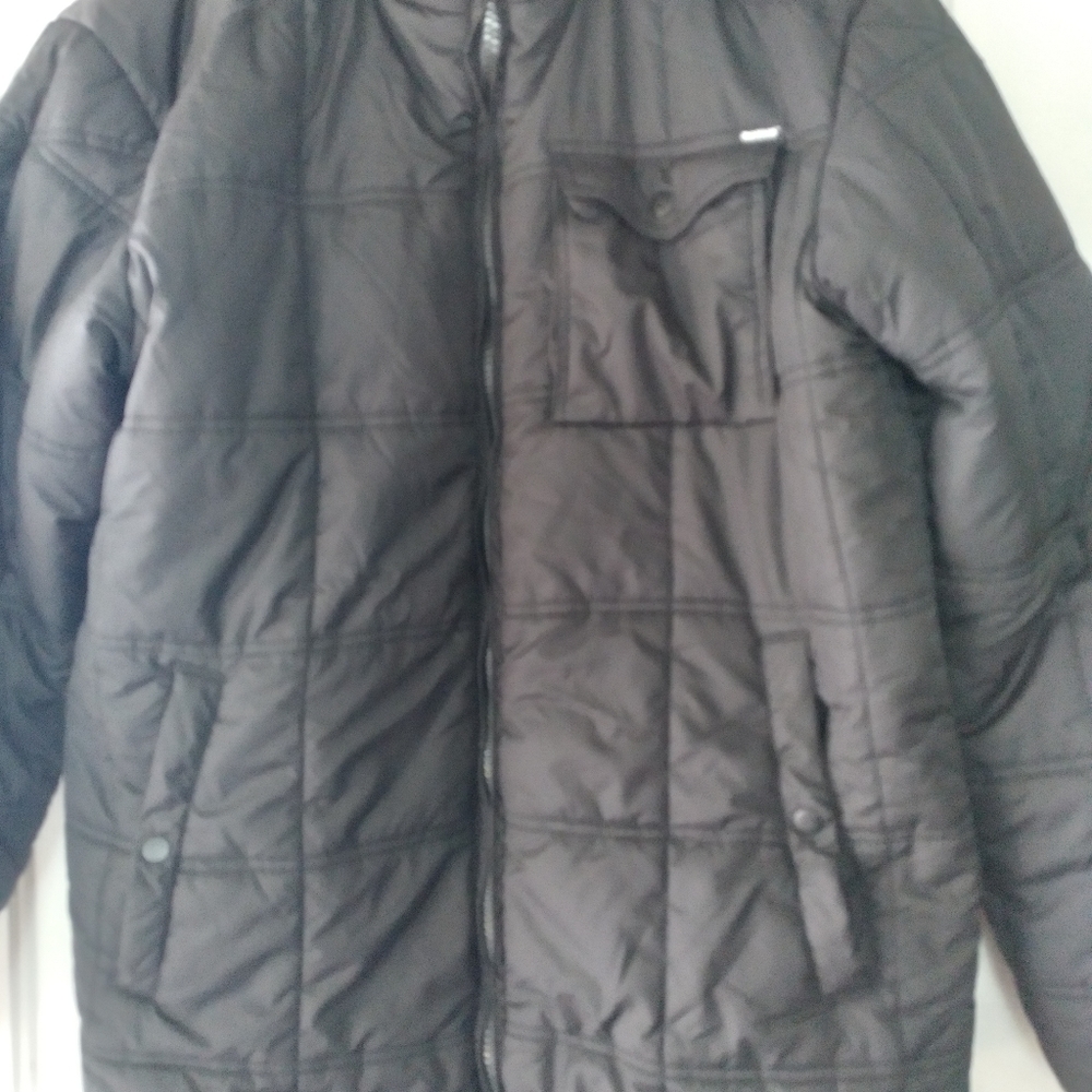 Active Ride shop puffer jacket - Picture 2 of 5